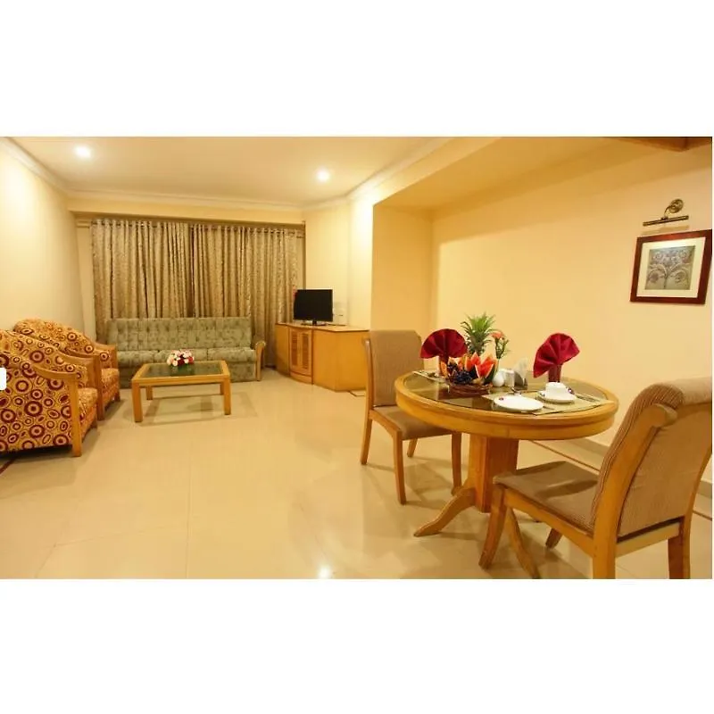 The Dunes Continental Edapalli 3*,  Indie