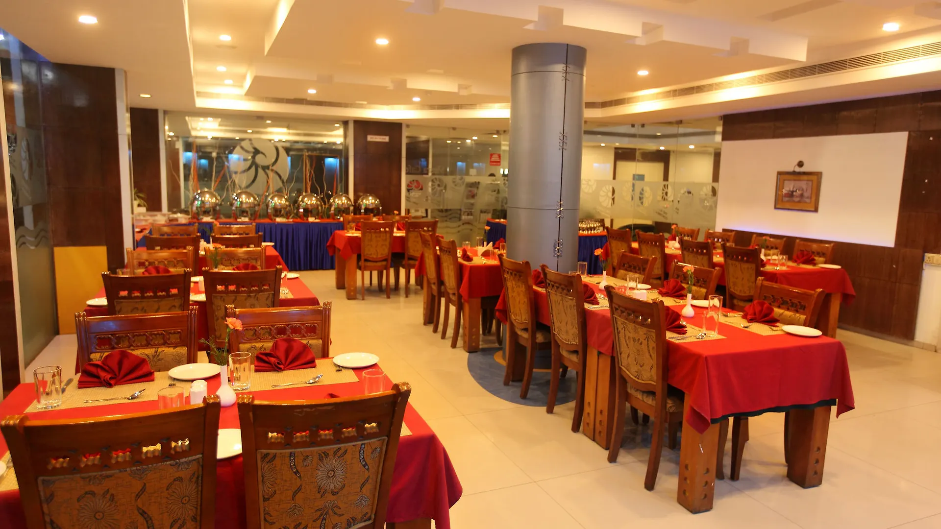 Hotel The Dunes Continental Edapalli