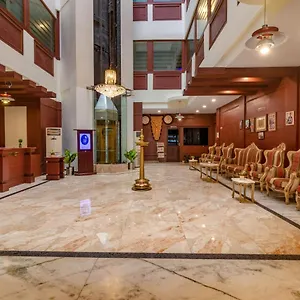 Hotel Zip By Spree Mangala Towers